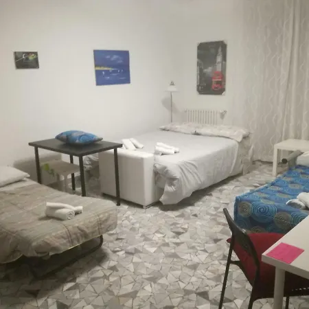 Pensiune Welcome To The World Bari